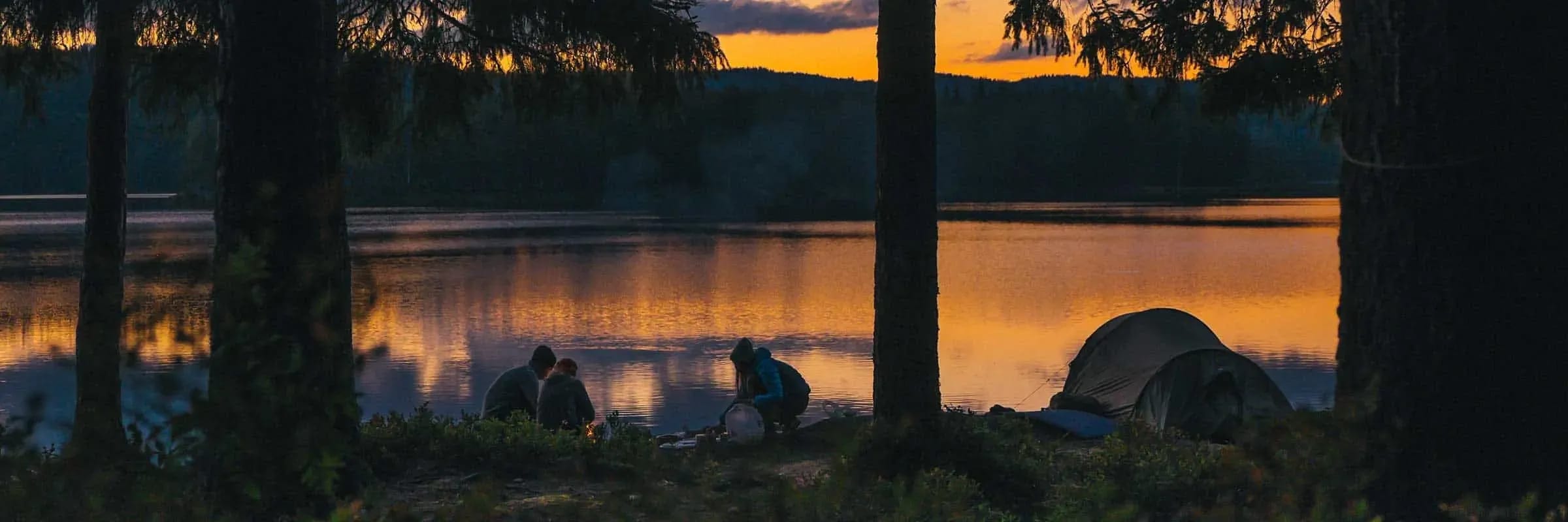 Top 7 Easy Fire Starting Hacks For Camping