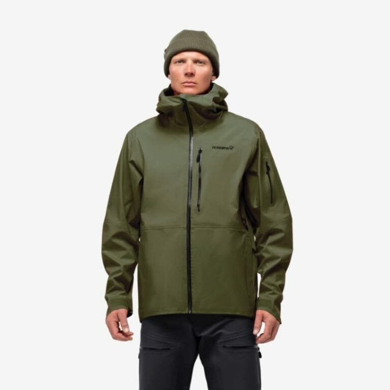 Norrøna lofoten Gore-Tex Pro Jacket (W) review - Freeride