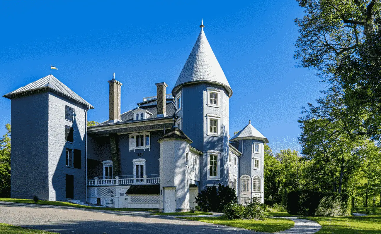 Manoir Papineau National Historic Site